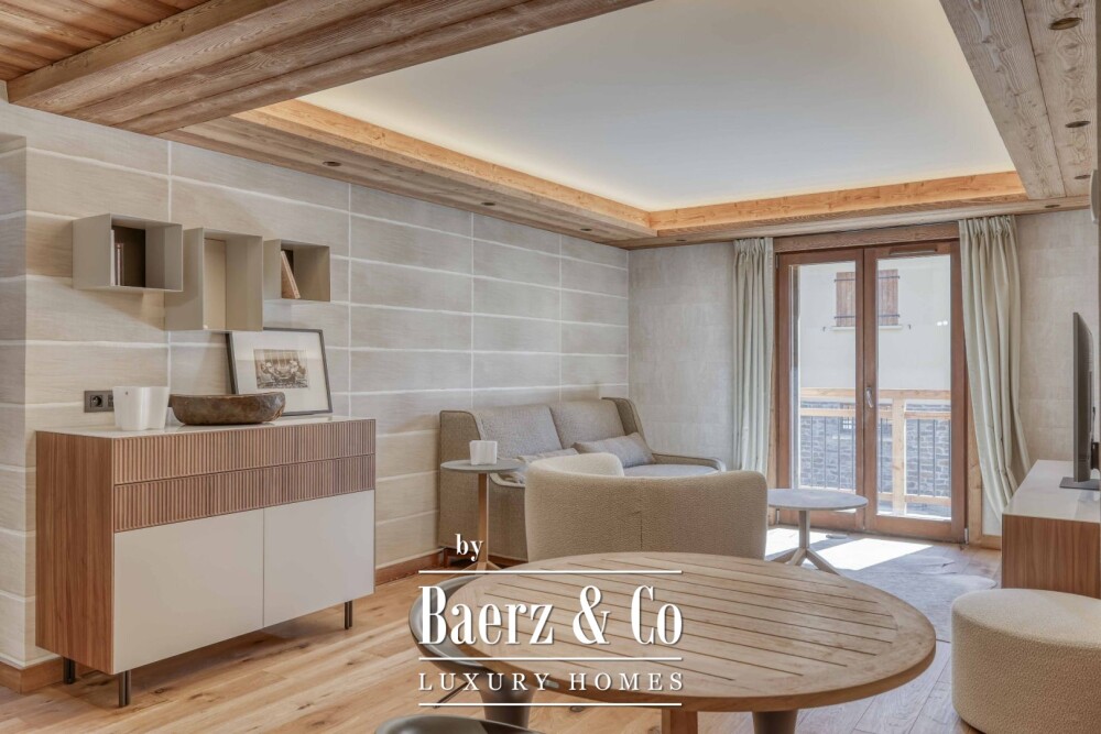 2 Apartments - Close to the village centre - Fully Renovated image
