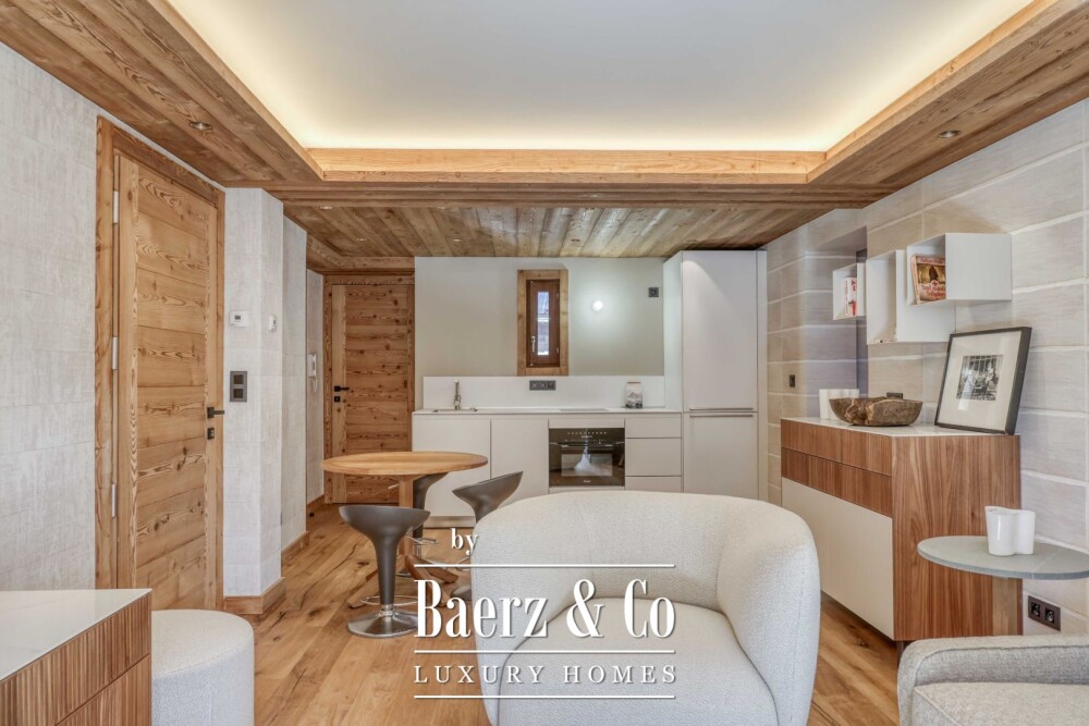2 Apartments - Close to the village centre - Fully Renovated image