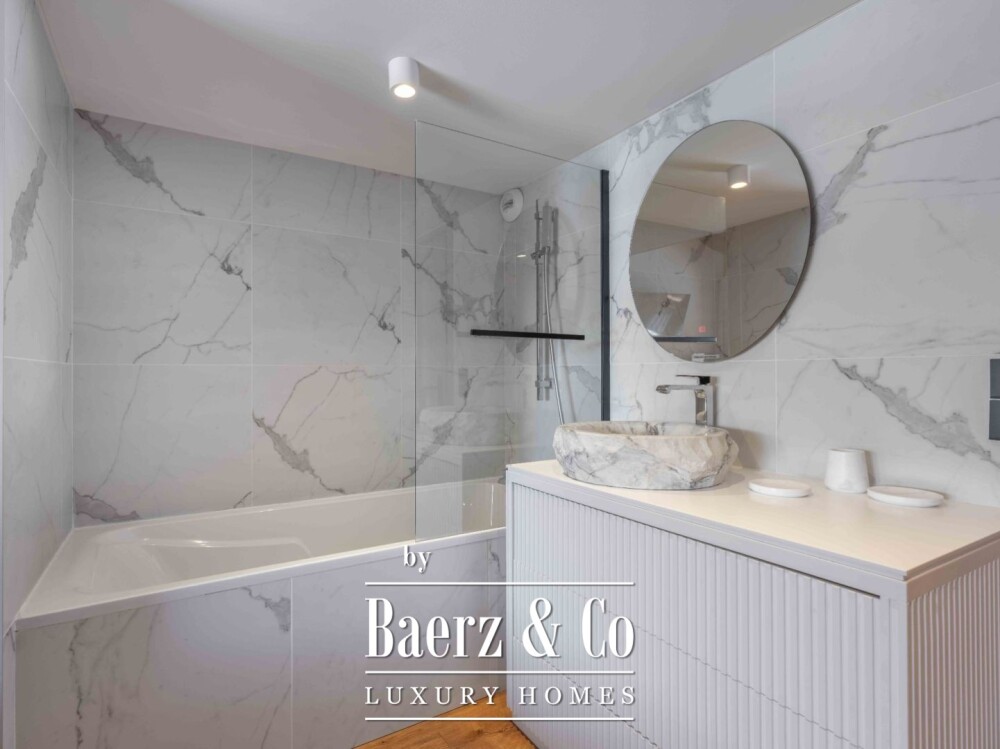 Luminous duplex - close to Mont D'Arbois image