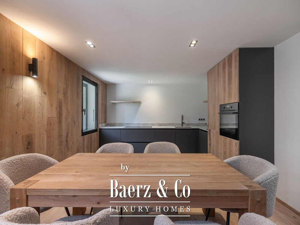 Family apartment with private garden and basement - 90 sqm - Megève image