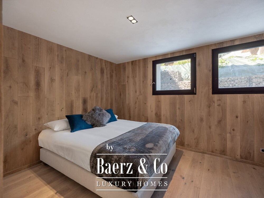 Family apartment with private garden and basement - 90 sqm - Megève image