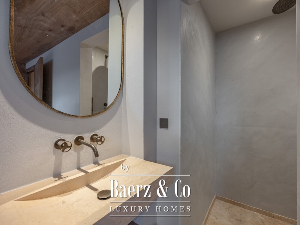 Family apartment with private garden and basement - 90 sqm - Megève image