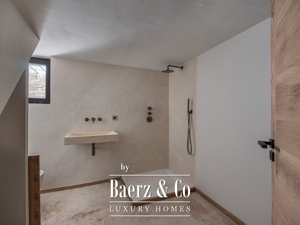 Family apartment with private garden and basement - 90 sqm - Megève image