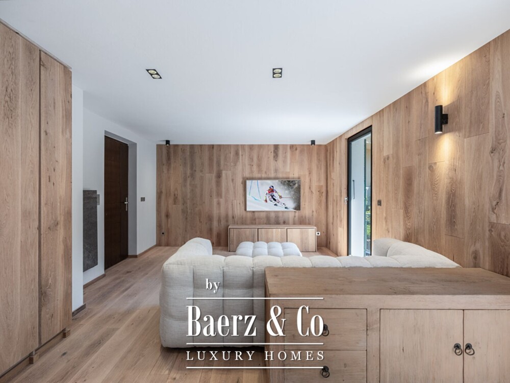 Bright 4-room apartment with balcony in the heart of Megève - Le Glapet Residence image