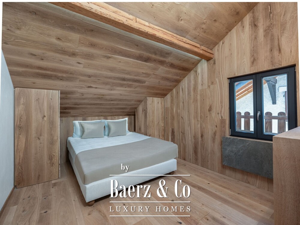 Bright 4-room apartment with private entrance - Top floor, Megève image