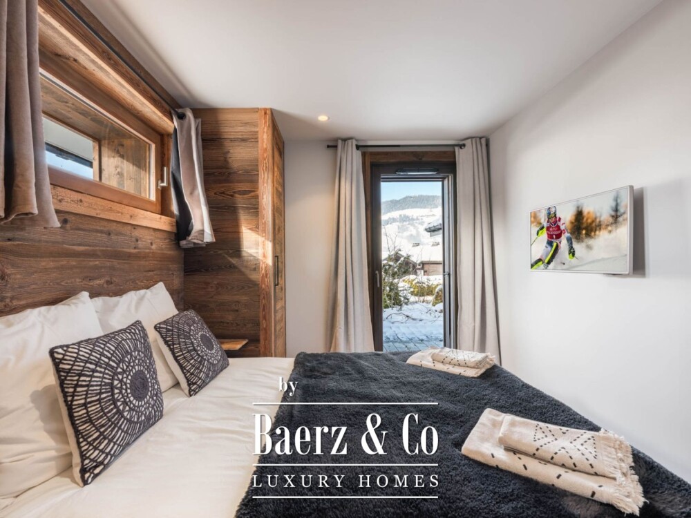 Semi-detached chalet - 4 bedrooms - Rochebrune image