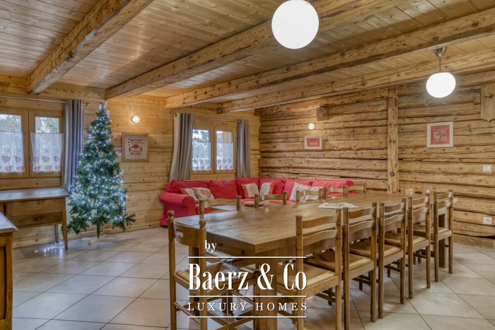 Authentic Savoyard double chalet - In the heart of Les Saisies image