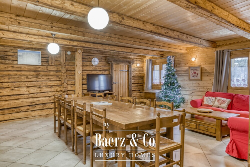 Authentic Savoyard double chalet - In the heart of Les Saisies image
