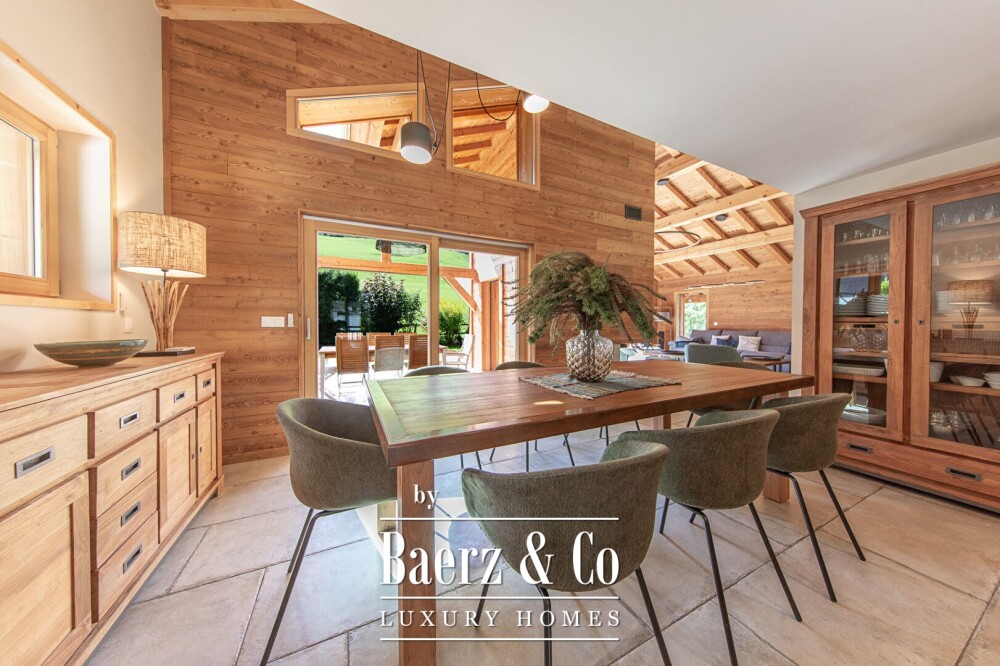 Recently built 7-room chalet - Ski-in/ski-out image