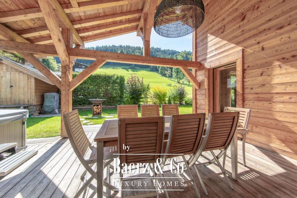 Recently built 7-room chalet - Ski-in/ski-out image