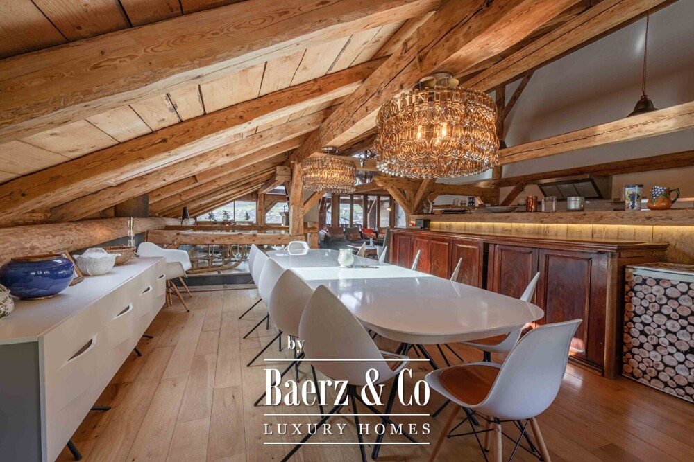 Luxury renovated semi-detached farmhouse - Close to town centre image