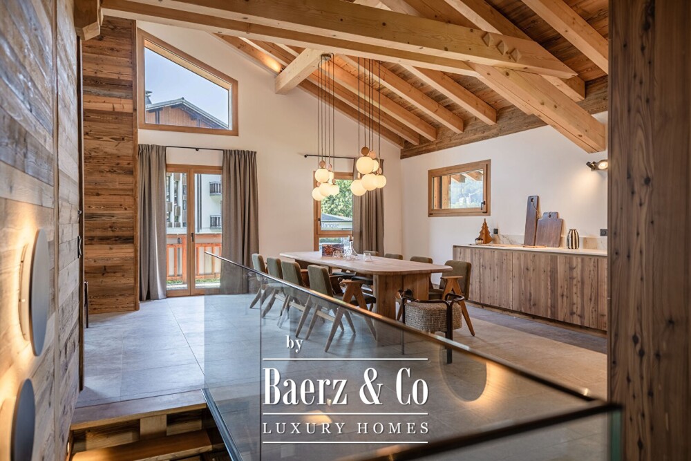 NEW 5 BEDROOMS  CHALET + CABIN IN MORZINE - CLOSE TO THE CENTER image
