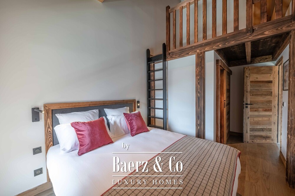 NEW 5 BEDROOMS  CHALET + CABIN IN MORZINE - CLOSE TO THE CENTER image