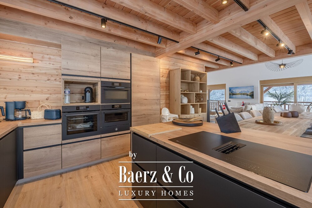 New luxury 6-bedrooms chalet - High-end services image