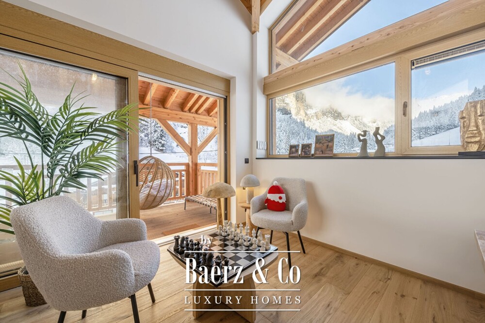 New luxury 6-bedrooms chalet - High-end services image