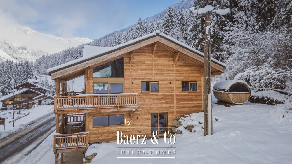 New luxury 6-bedrooms chalet - High-end services image