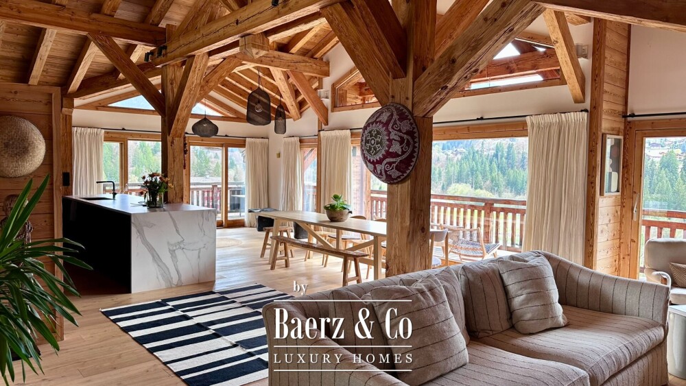 Authentic 11-room chalet - Panoramic views image