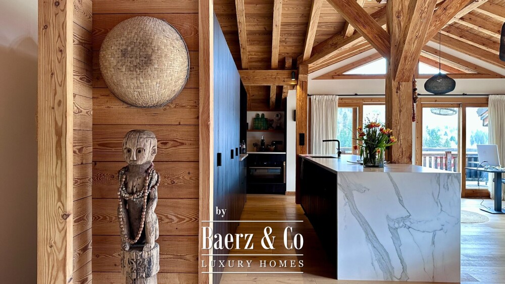 Authentic 11-room chalet - Panoramic views image