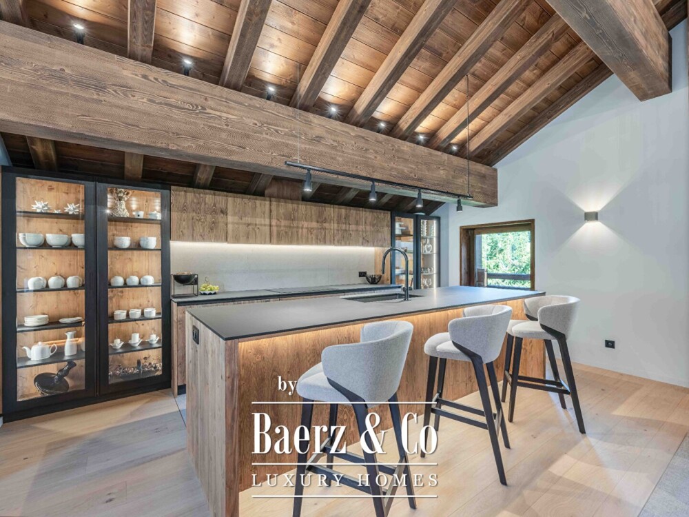 Luxury chalet - 5 bedrooms image