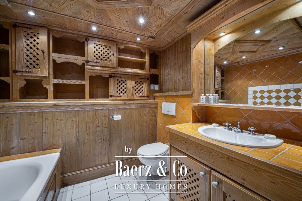Charming Savoyard Chalet in Méribel Village image