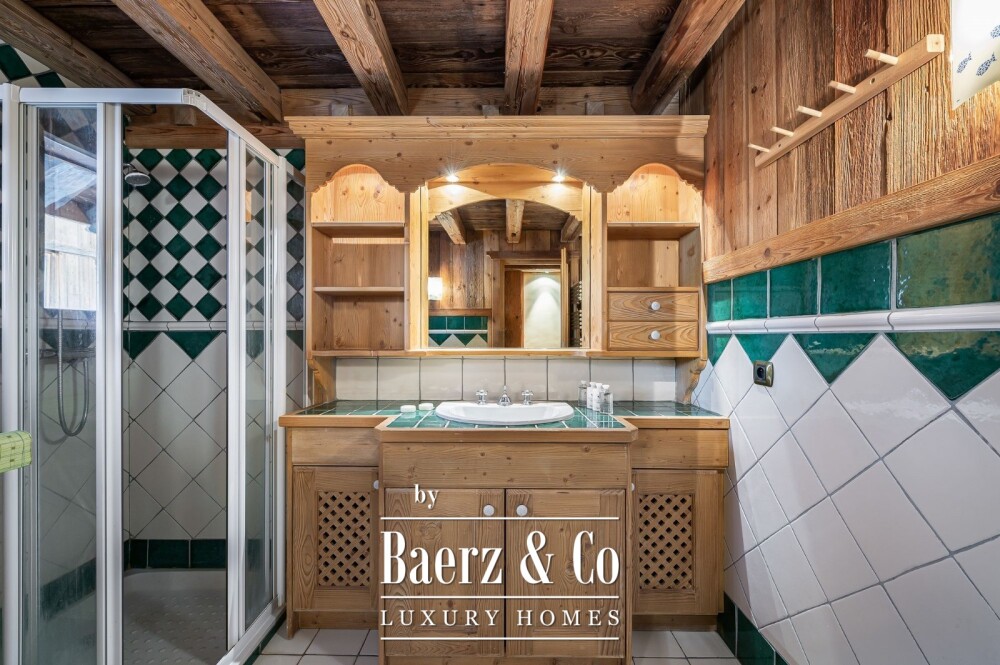Charming Savoyard Chalet in Méribel Village image