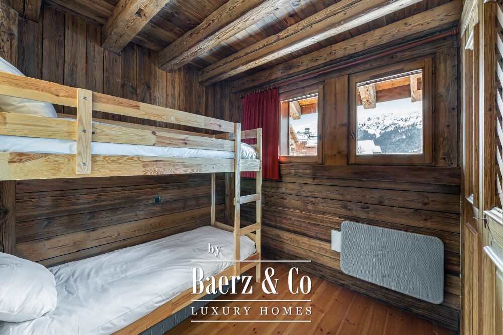 Charming Savoyard Chalet in Méribel Village image
