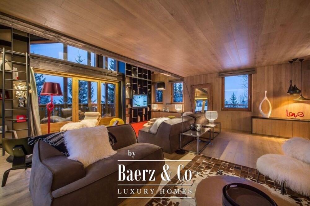 Chalet - Resort center image