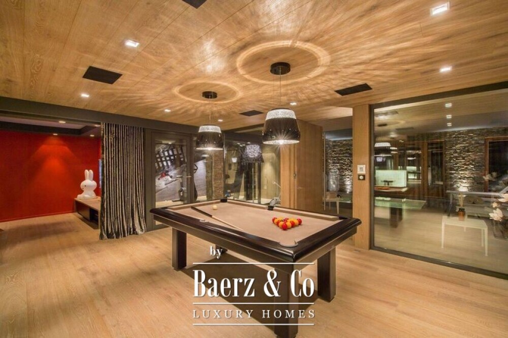 Chalet - Resort center image