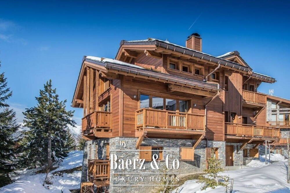 Chalet - Resort center image
