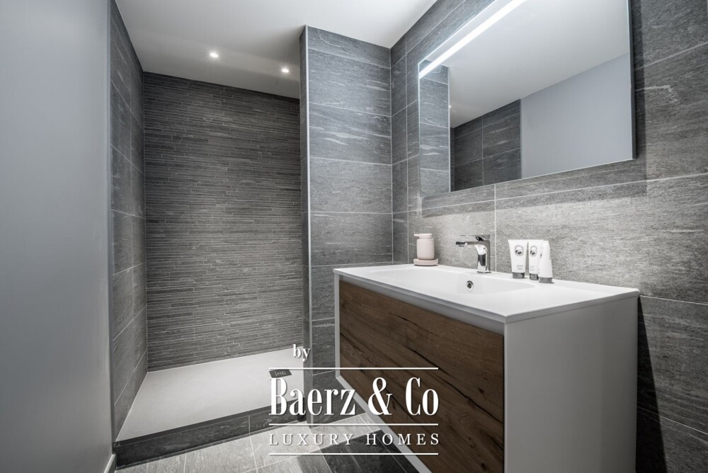1-bedroom apartment + sleeping area in the heart of the resort image