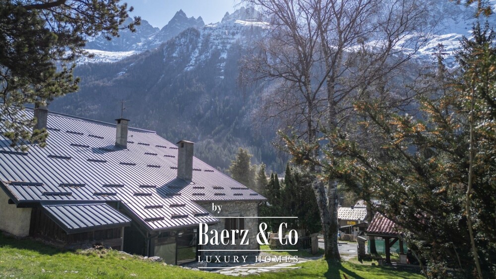 6-Room country house in Chamonix image