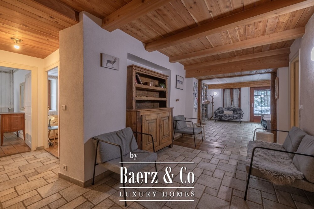 6-Room country house in Chamonix image