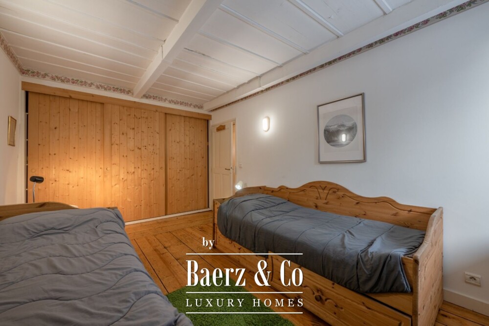 6-Room country house in Chamonix image