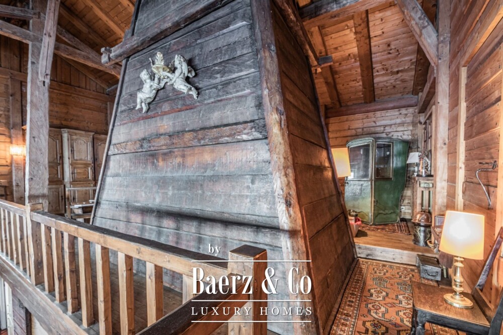 Historic farmhouse 6 bedrooms image