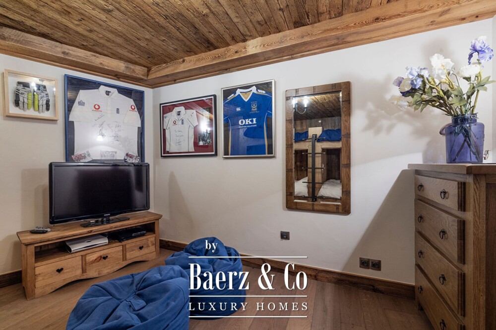 Authentic chalet - Le Fornet image