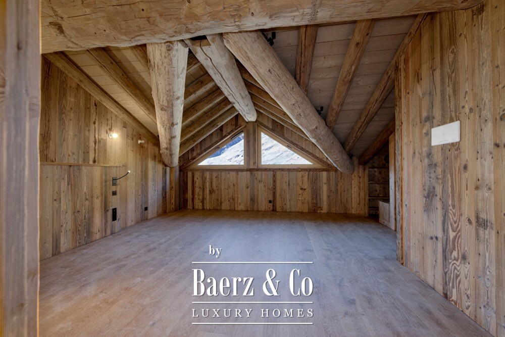 New 5-bedroom chalet - Private spa image