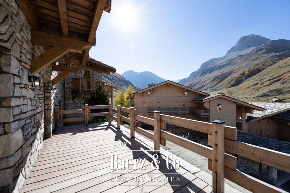 New 5-bedroom chalet - Private spa image