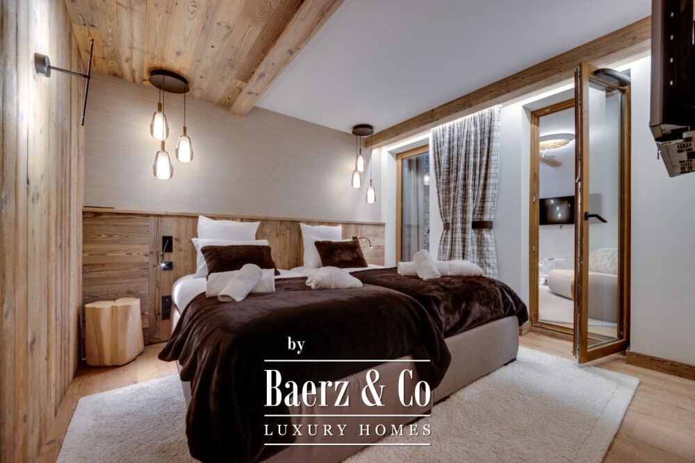 LARGE APARTMENT WITH SPA AREA image
