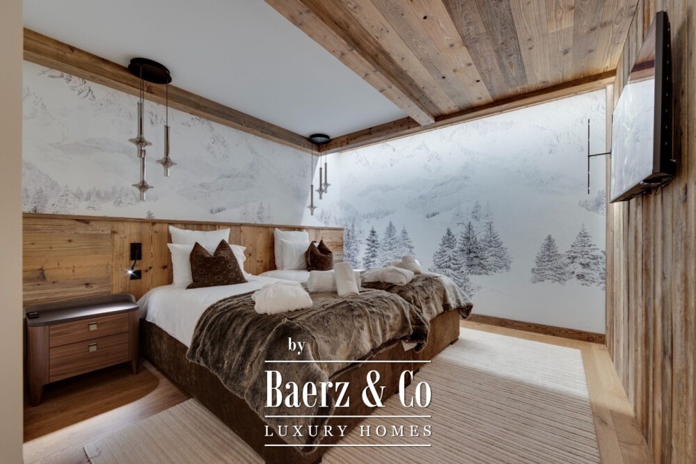 LARGE APARTMENT WITH SPA AREA image