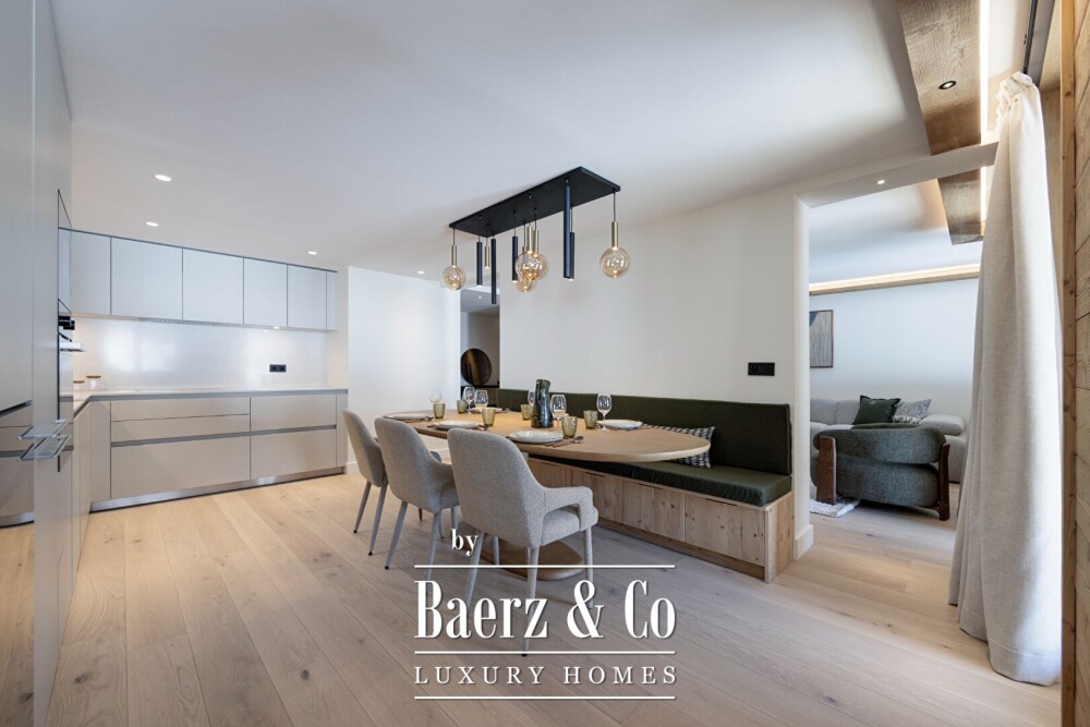 NEW APARTMENT WITH 2 BEDROOMS AND MOUNTAIN CORNER image