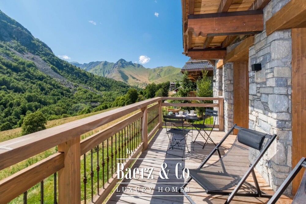 NEW CHALET WITH PANORAMIC VIEW image
