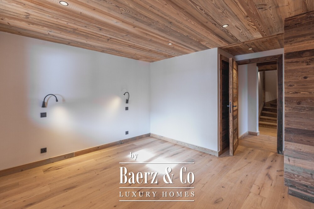 NEW CHALET WITH PANORAMIC VIEW image