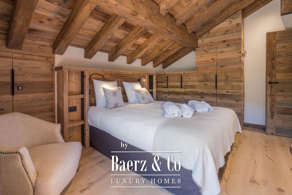 NEW CHALET WITH PANORAMIC VIEW image