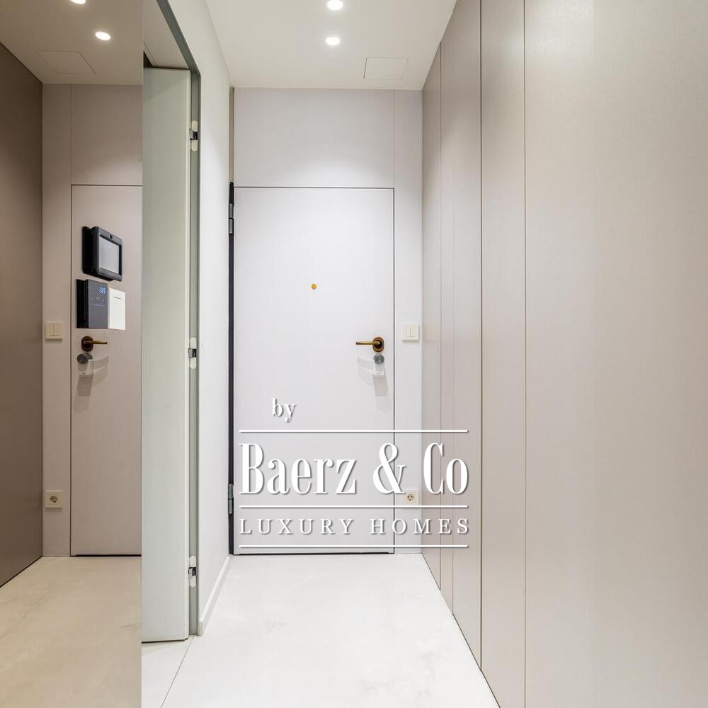 Split, luxury apartment in the city center image