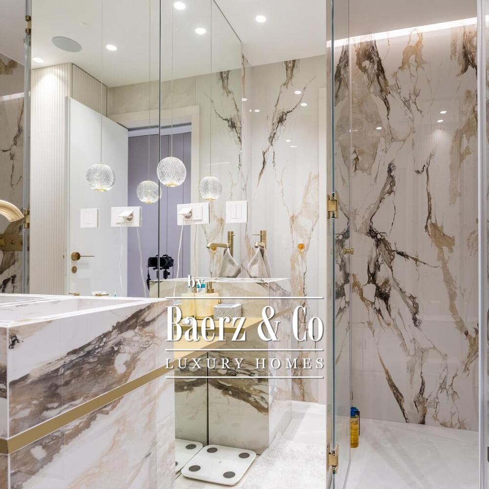 Split, luxury apartment in the city center image