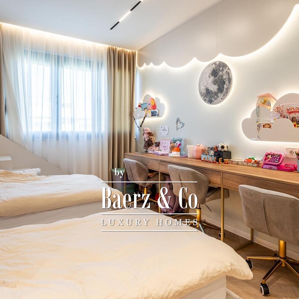 Split, luxury apartment in the city center image
