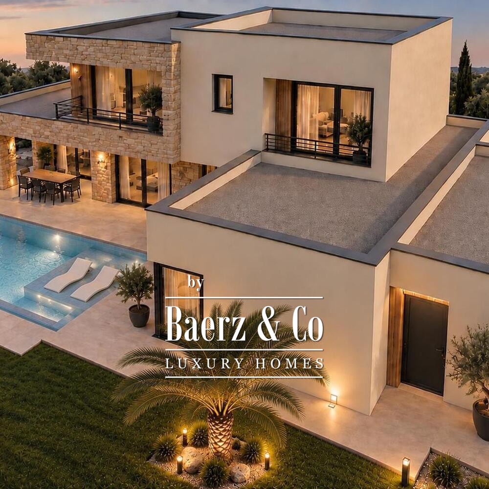 Istria, Poreč Area - Luxury Villa with Heated Pool, Jacuzzi and Traditional Tavern image