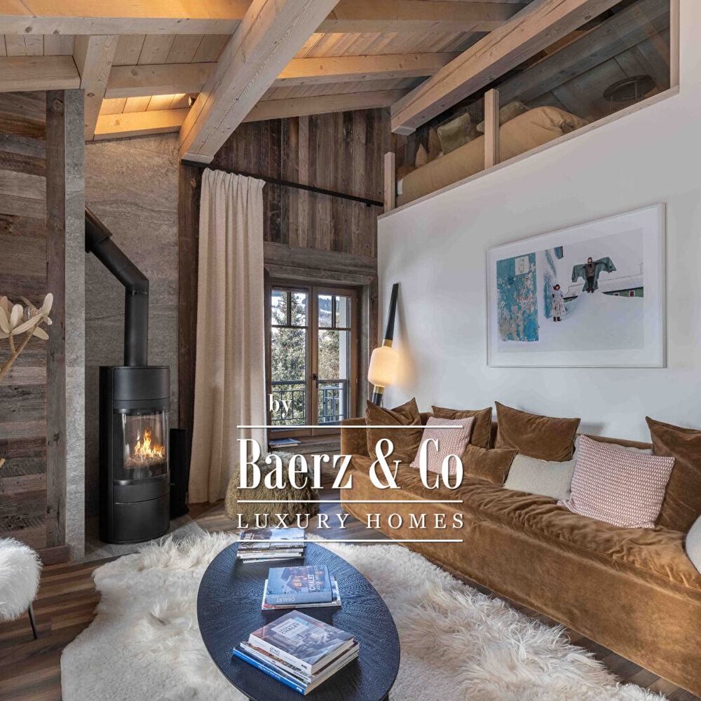 Large top-floor apartment - Megève town centre image