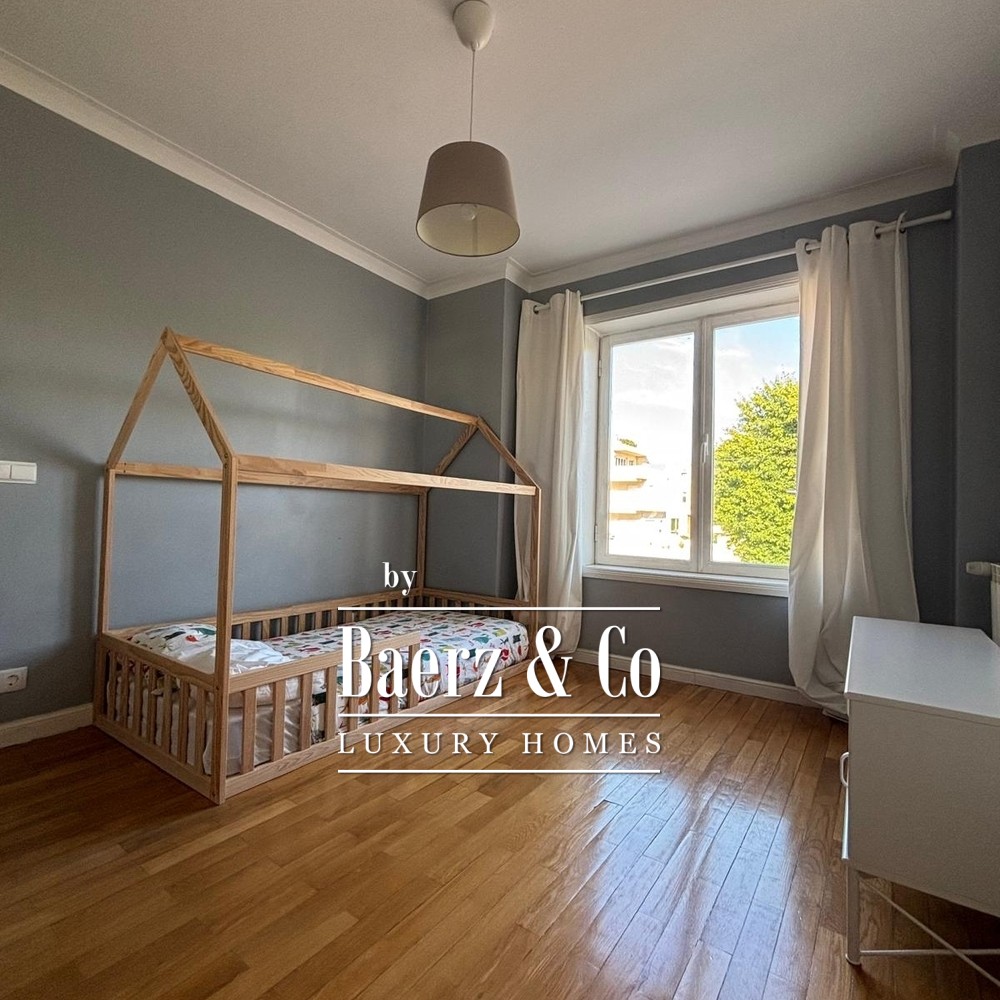 5-bedroom Villa in Porto image