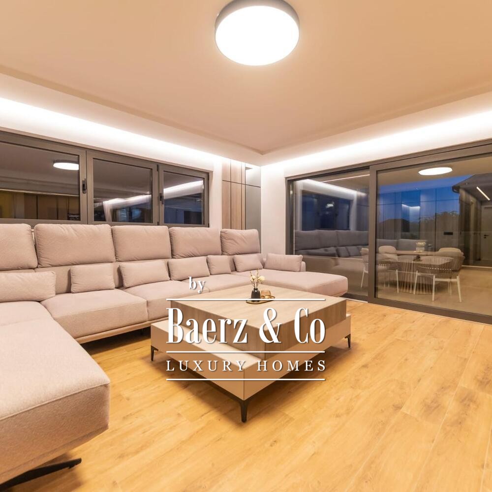 Zadar, Borik - Luxury Residence 760 m² with 3 Apartments, Elevator and Heated Infinity Pool image